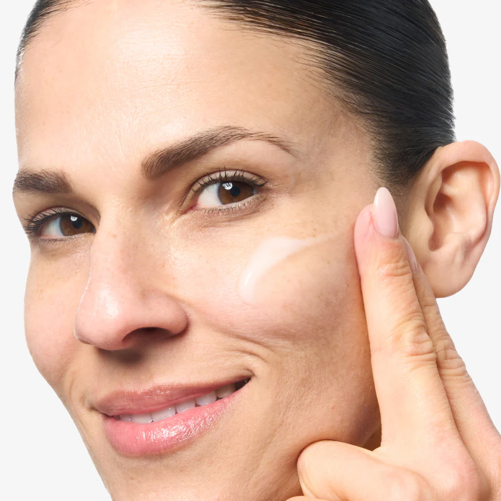 Drench & Quench Hyaluronic Acid Serum - Image 3