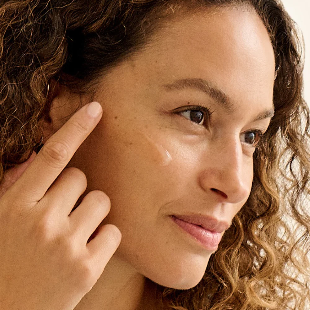 Renew & Smooth Glycolic Acid Night Serum - Image 3