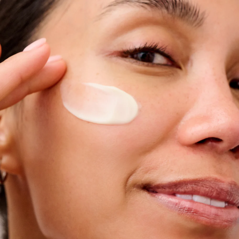 Youth Got This Retinol Moisturizer - Image 3